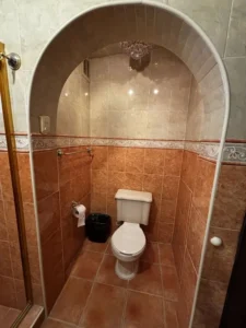 Casa en venta con 2 departamentos independientes 11