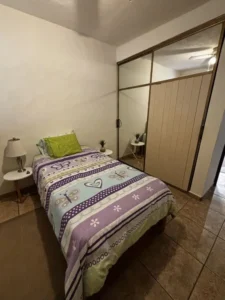 Casa en venta con 2 departamentos independientes 14