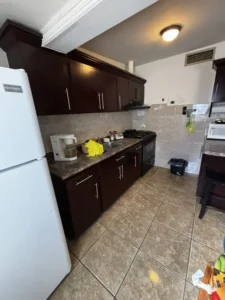 Casa en venta con 2 departamentos independientes 25